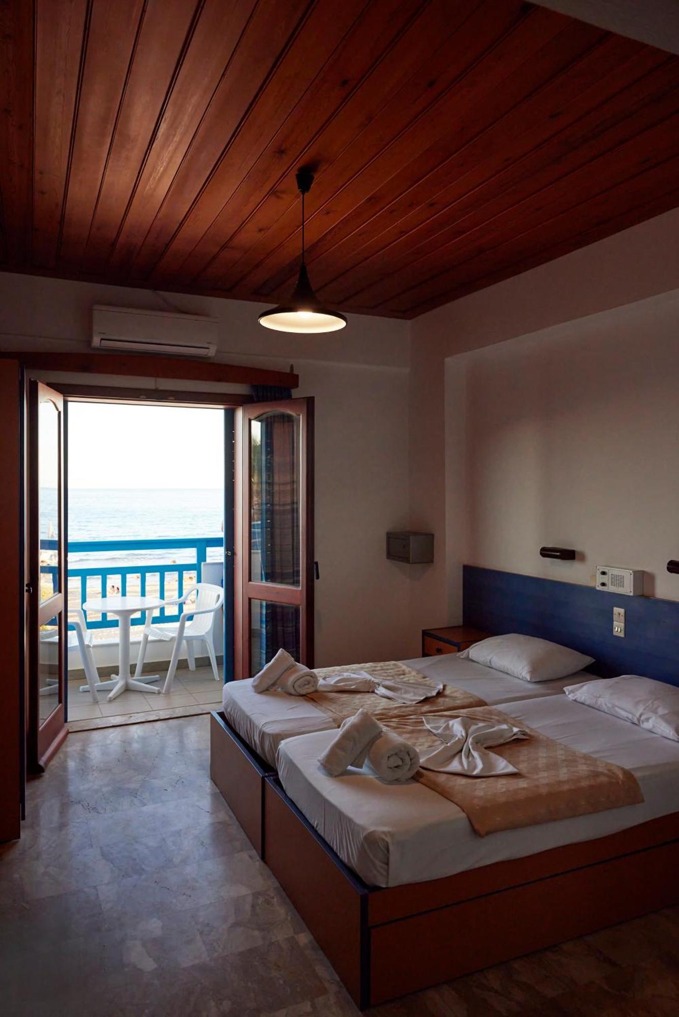 Vlachakis Hotel Stalida 외부 사진